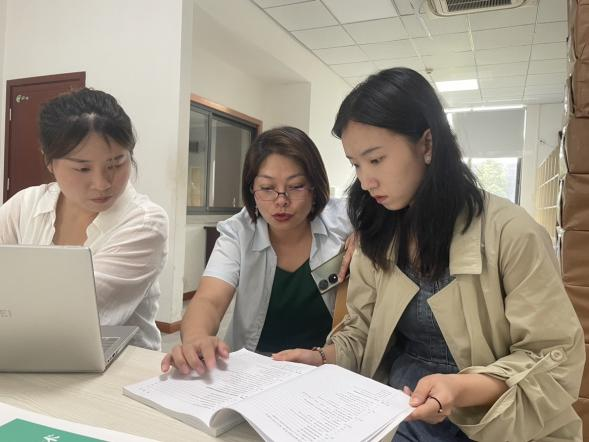 口腔医学技术专业校企合作再深化——今年会官方网站与重庆豪迟义齿制作有限公司 共绘“豪迟订单班”新篇章 第 2 张 口腔医学技术专业校企合作再深化——今年会官方网站与重庆豪迟义齿制作有限公司 共绘“豪迟订单班”新篇章 第 2 张