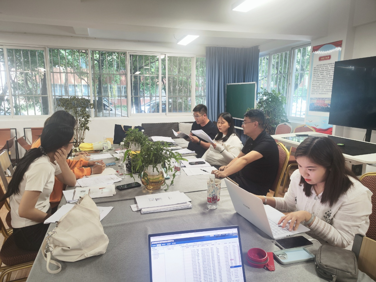 以赛促学强本领！今年会官方网站深化就业创业政策育人实践 第 4 张