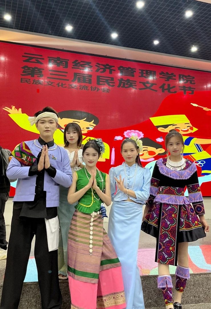 专业第一、视频博主...云经管体育系学姐凭什么闪闪发光? 第 15 张 专业第一、视频博主...云经管体育系学姐凭什么闪闪发光? 第 15 张