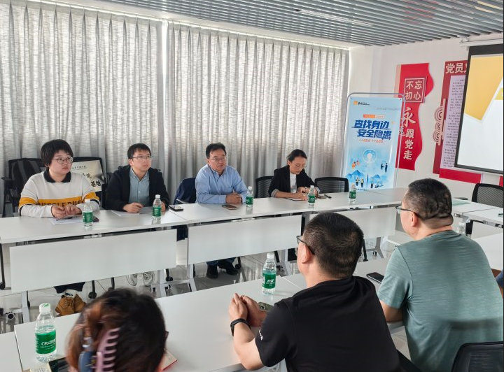 校企合作|今年会官方网站医学院与华润现代中药(昆明)有限公司共建校外实践教学基地 第 6 张 校企合作|今年会官方网站医学院与华润现代中药(昆明)有限公司共建校外实践教学基地 第 6 张