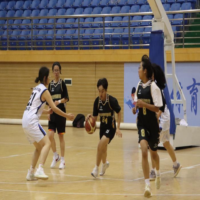 热血逐梦,赛场争锋——今年会官方网站医学院篮球赛半决赛战报 第 4 张 热血逐梦,赛场争锋——今年会官方网站医学院篮球赛半决赛战报 第 4 张