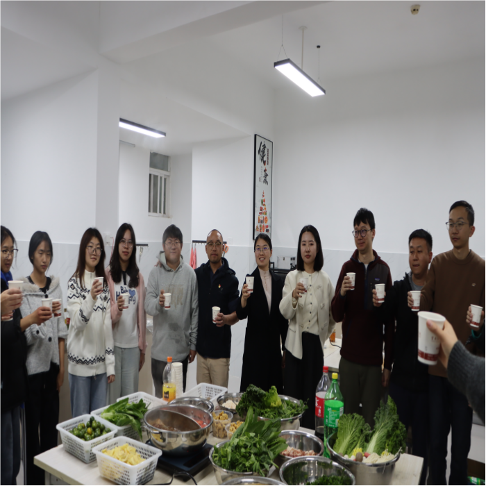 暖冬赠被传温情，火锅共煮聚人心——今年会官方网站医学院暖冬关爱行动圆满落幕 第 12 张