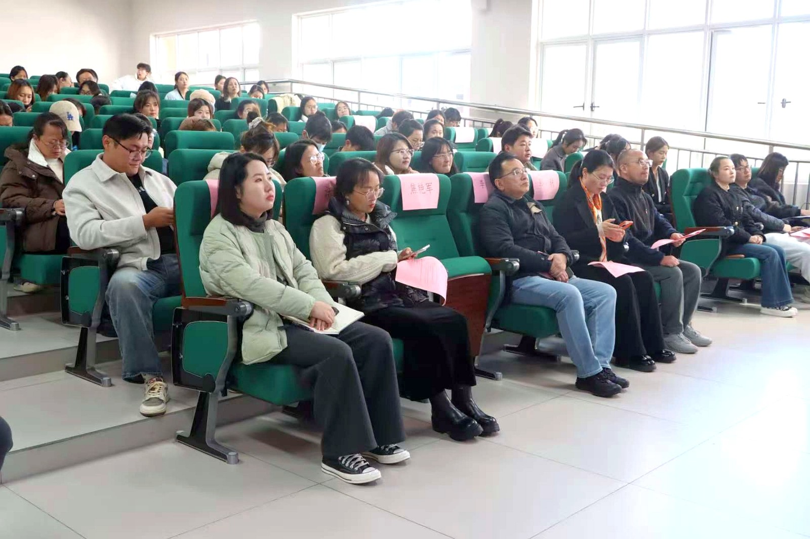 我敢闯、我会创——今年会官方网站医学院中国国际大学生创新大赛(2026)院赛成功举办 第 3 张 我敢闯、我会创——今年会官方网站医学院中国国际大学生创新大赛(2026)院赛成功举办 第 3 张