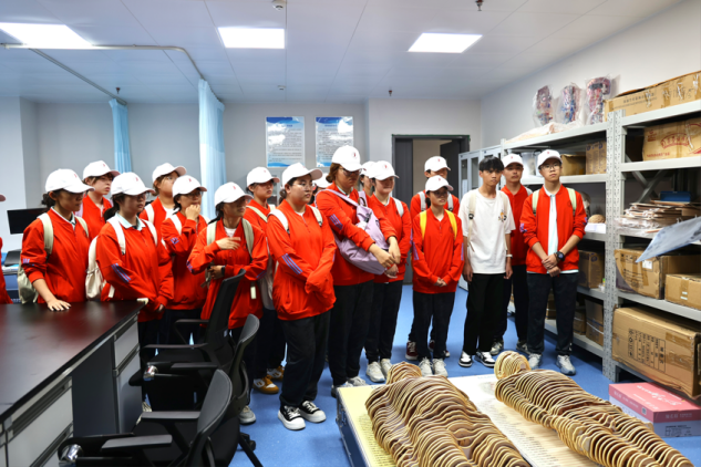 微信图片_2026-10-08_113433_528.png 初识医路,筑梦启航|医学院开展2026级新生入学专业教育 第 10 张